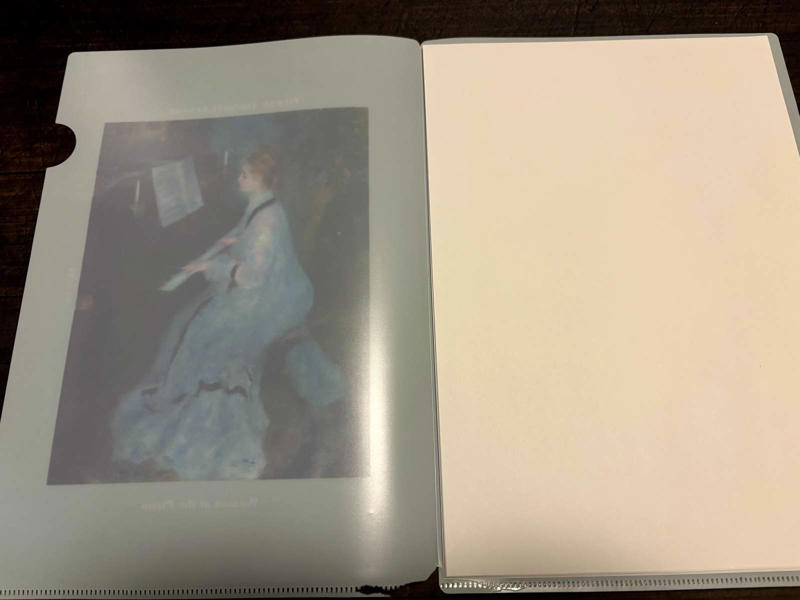 捨てにくいクリアファイルの新しい役割, シンプル工程で作るオリジナルノート, 裏紙活用で広がるエコと節約, 暮らしに余白を生む小さな工夫