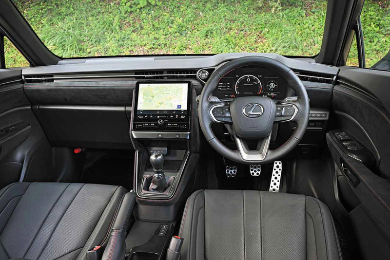 バリエーションの豊かさに感服, 四輪駆動×ターボ×MTを数多く輩出してきた日本車, 今注目したいトヨタの3台三者三様のモデルが揃う, GRは若い世代が興奮しアラカン世代は懐かしむ