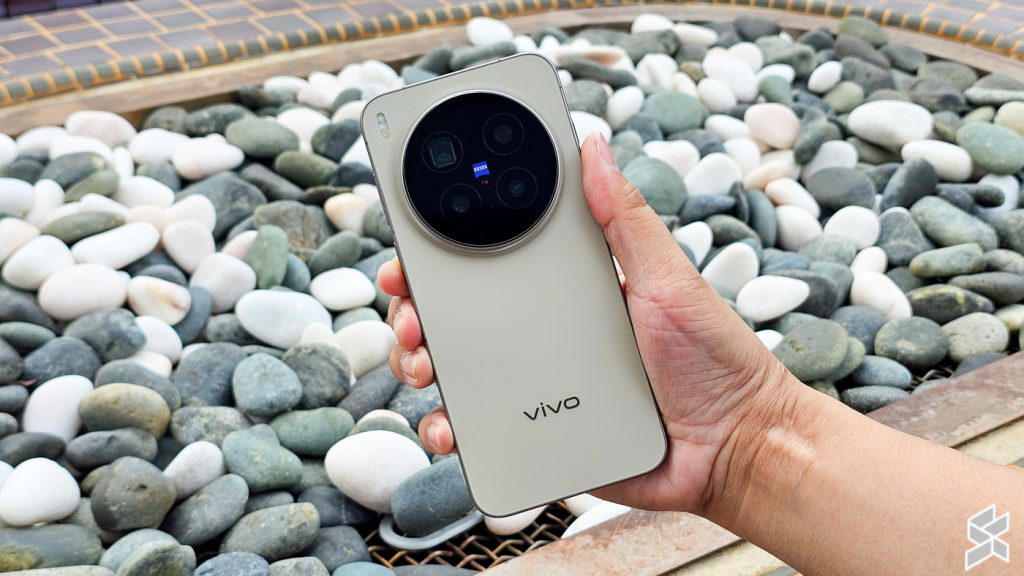 The recipe for a great smartphone camera, Trust me bro, that photo came straight from the camera, A true “concert phone”, The best camera phone for less money?