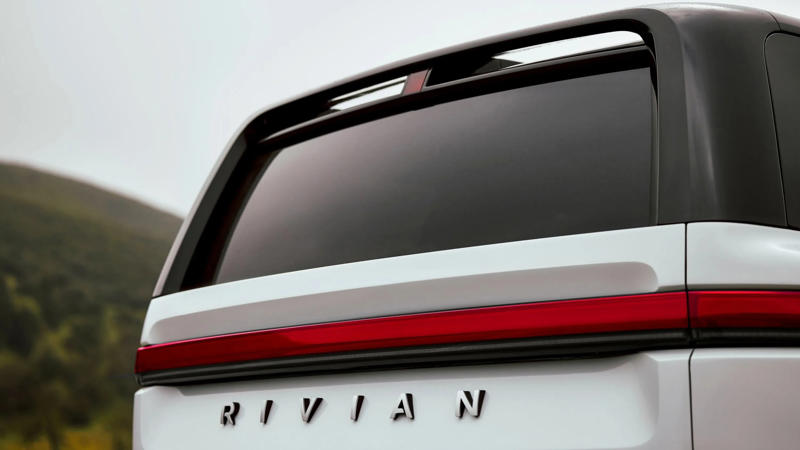 2026 Jeep Recon, 2027 Kia Telluride, 2026 Rivian R2, 2026 Subaru Trailseeker, 2026 Toyota RAV4 Plug-In Hybrid