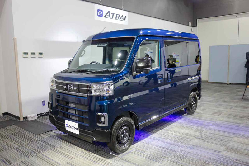 ガソリン車からの乗り換えで違和感のないBEVとして設計, EVシステム「e-SMART ELECTRIC」と基本性能の向上, 航続距離257kmを実現する大容量バッテリーと給電機能, ガソリン車と同じ積載性の確保と先進安全装備の向上