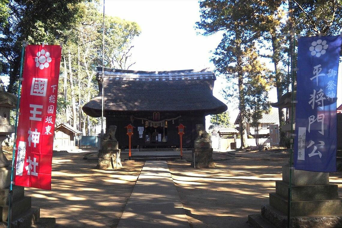 「内回り」から約2年、待望の「外回り」に開業, 2005年にできた新しい市と古くからの名産品, ハイウェイスタンプにも注目したい, 圏央道の施設はまだ発展の余地あり