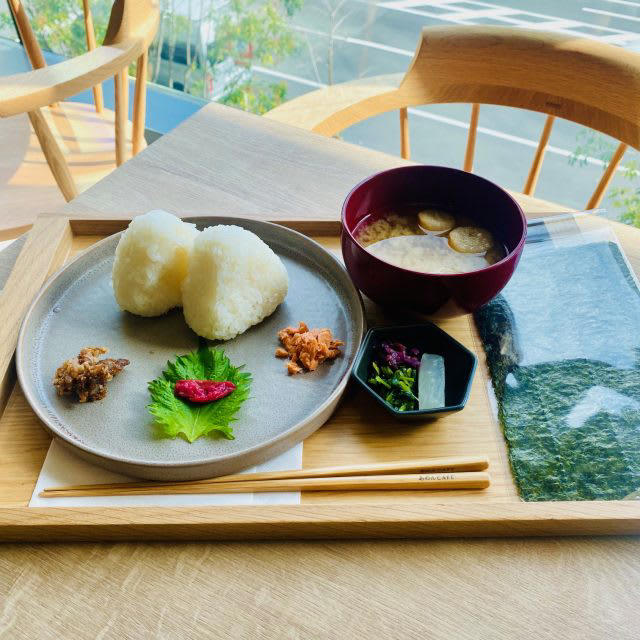 【大阪・阿倍野】腸にやさしい朝ごはん！絶品おにぎり定食「Onigiri Time おにぎりや」, 【お店情報】Onigiri Time おにぎりや, 【大阪・梅田】京都の味を駅前で！お米が美味しいおにぎりモーニング「KYOTO あのん CAFE KITTE 大阪店」, 【お店情報】KYOTO あのん CAFE KITTE 大阪店, 【大阪・鶴橋】大人気！コスパ最強500円韓国モーニング「食堂 山田商店」, 【お店情報】食堂 山田商店