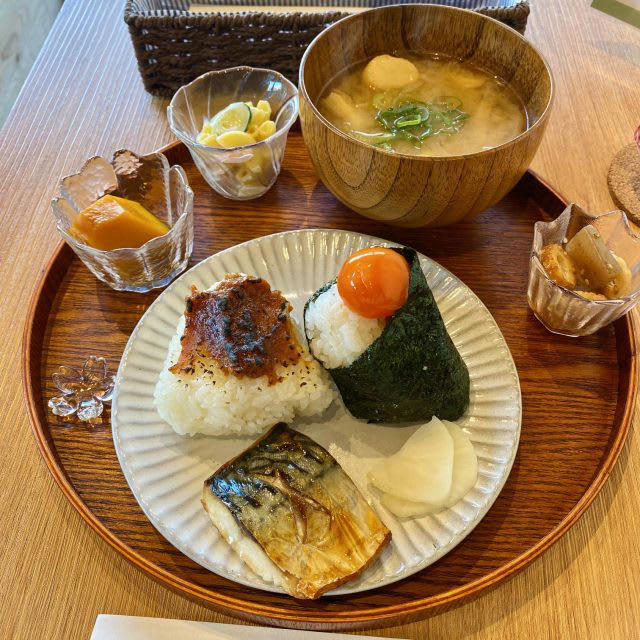 【大阪・阿倍野】腸にやさしい朝ごはん！絶品おにぎり定食「Onigiri Time おにぎりや」, 【お店情報】Onigiri Time おにぎりや, 【大阪・梅田】京都の味を駅前で！お米が美味しいおにぎりモーニング「KYOTO あのん CAFE KITTE 大阪店」, 【お店情報】KYOTO あのん CAFE KITTE 大阪店, 【大阪・鶴橋】大人気！コスパ最強500円韓国モーニング「食堂 山田商店」, 【お店情報】食堂 山田商店