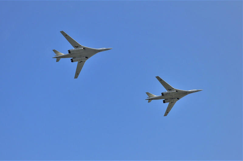 ロシア Tu-95 戦略爆撃機が KADIZ に無断進入…11時間の長距離飛行で威嚇, Tu-95MSの核搭載能力と脅威, KADIZ 無断進入の詳細経路, ロシア国防省の訓練主張, 韓国空軍の対応体制, 最近のロ・中 KADIZ 侵犯の推移, 戦略的威嚇の目的分析, 日米韓連合対応強化の動き, 長期的な安全保障への含意
