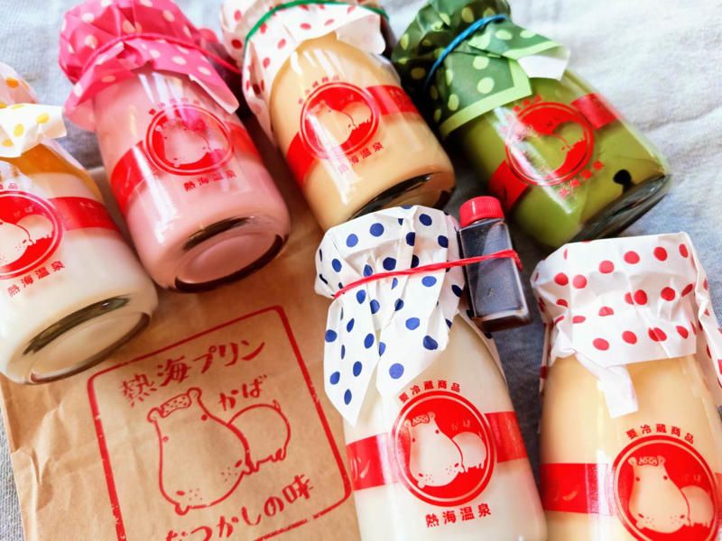 熱海プリン6店舗目！工房併設のイートインタイプでオープン, ファクトリー限定・熱海プリンこっぺ, ファクトリー限定・出来立て 皿プリン, ファクトリー限定・湯あがり３姉妹, ファクトリー限定・お風呂あがり入浴セット（2種類）, ファクトリー限定・湯あがりかばさん焼き, ファクトリー限定・新発売のお土産, キュートなグッズ, まとめ：イートイン・食べ歩きで熱海を満喫