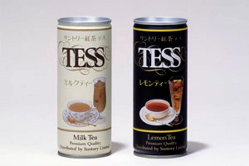 ■大量の缶商品にアラフォー大歓喜, ■【朗報】サントリー、本気を出す, ■最も古い商品は1974年発売, ■「令和の今」だからこそ新鮮なデザイン, ■「子孫」が現役で大人気のブランドも…, ■それにしてもサントリー、ノリノリである, ■執筆者プロフィール