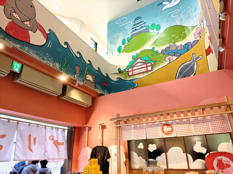 熱海プリン6店舗目！工房併設のイートインタイプでオープン, ファクトリー限定・熱海プリンこっぺ, ファクトリー限定・出来立て 皿プリン, ファクトリー限定・湯あがり３姉妹, ファクトリー限定・お風呂あがり入浴セット（2種類）, ファクトリー限定・湯あがりかばさん焼き, ファクトリー限定・新発売のお土産, キュートなグッズ, まとめ：イートイン・食べ歩きで熱海を満喫