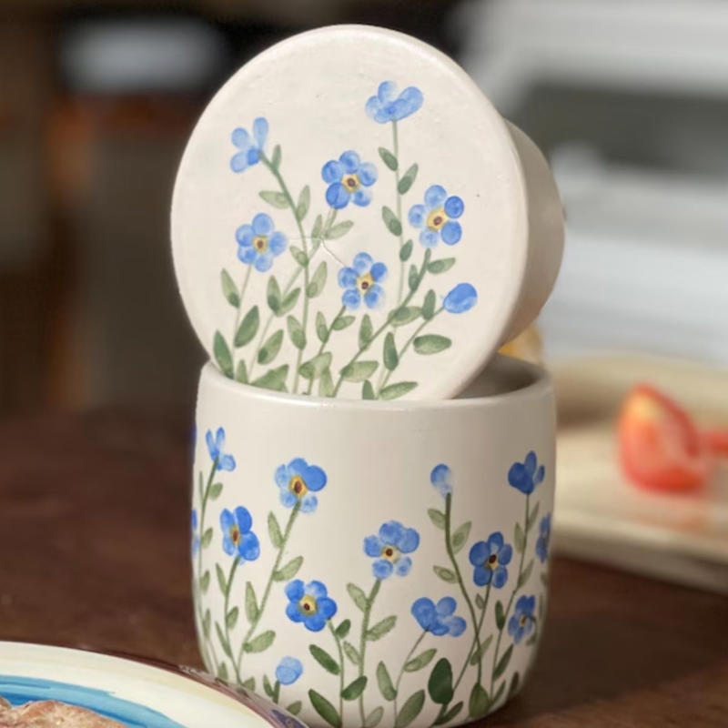 Why butter bells are suddenly back on kitchen benches, What is a butter bell?, Why some people love them – and others don’t, Do you actually need one?