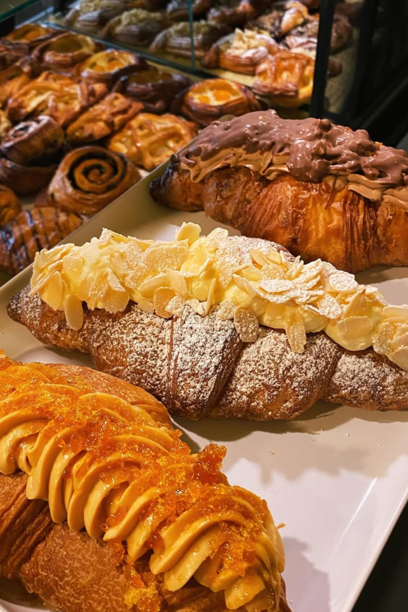 10 of the best country bakeries across Queensland, Kenilworth Bakery , Franquette , Zest Bakery , Rick’s Artisan Pies & Sourdough , The Goomeri Bakery , Blackbutt Bakery , Meadow Bakery , Babinda Bakery , The Baker’s Duck , Imbil Bakery