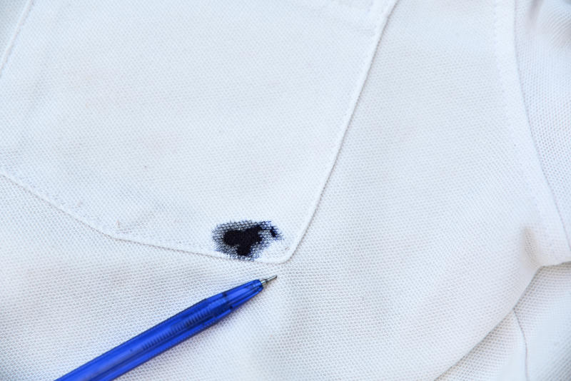 Sunscreen stains, Dirt and mud stains, Grass stains , Food or grease stains, Ink or pen stains, Crayon