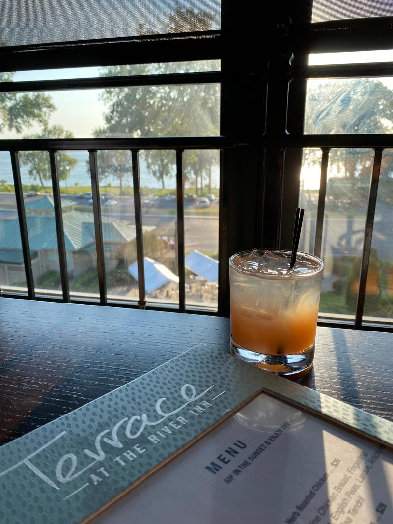 Chez Philippe, Coastal Fish Company, Erling Jensen, Felicia Suzanne's, Hen House, Itta Bena, Limelight, The Lobbyist, The Terrace at the River Inn