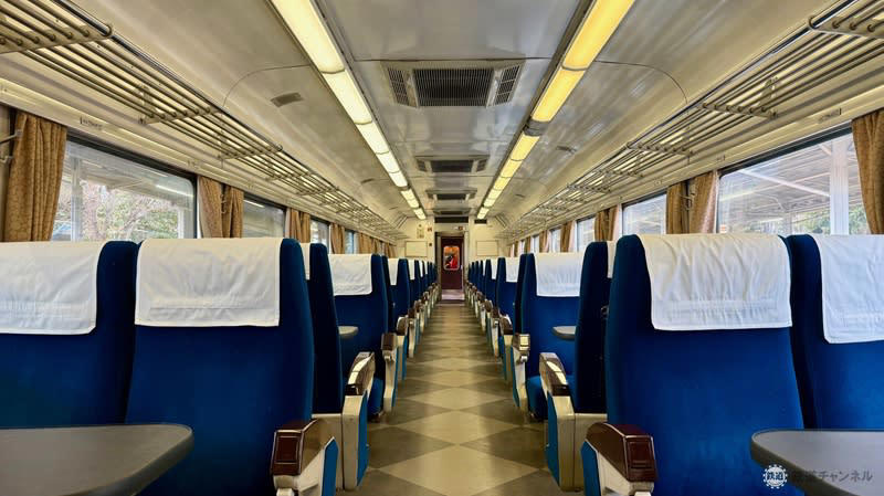 今回乗車した列車は？, 栃木駅でイベントを開催！ ホームではあのキャラがお見送り, 【栃木駅】いも入り焼きそばなど地元の人気グルメがずらり, かぬまシウマイの試食やベリーちゃんのおもてなしも！, 【新鹿沼駅】いちご尽くしのパフェや杏仁豆腐、名物パンも！, 【東武日光駅前】最後にいちごを試食！