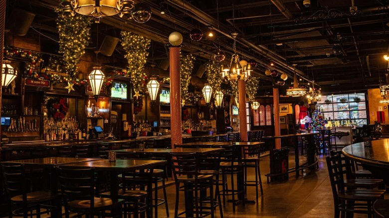 The Fours (Quincy), The Lansdowne (Fenway), Cask 'n Flagon (Fenway), Banners Kitchen & Tap (West End), Bleacher Bar (Fenway-Kenmore), Loretta's Last Call (Fenway-Kenmore), Cunard Tavern (East Boston), Game On! (Fenway), Methodology