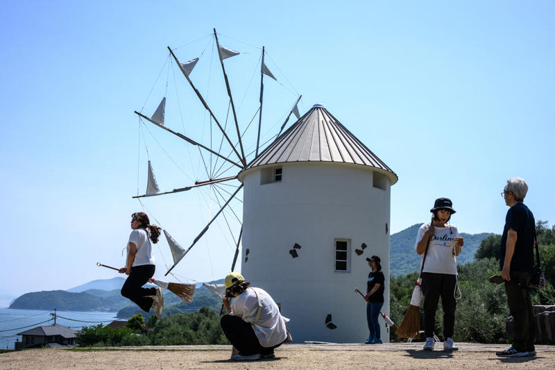 Flagstaff, Arizona , José Ignacio, Uruguay , Dominica , Tepoztlán, Mexico , The Driftless Area , Kea, Greece , Alentejo, Portugal , Uzbekistan , Shikoku, Japan , Adelaide, Australia , Brda, Slovenia , Algeria