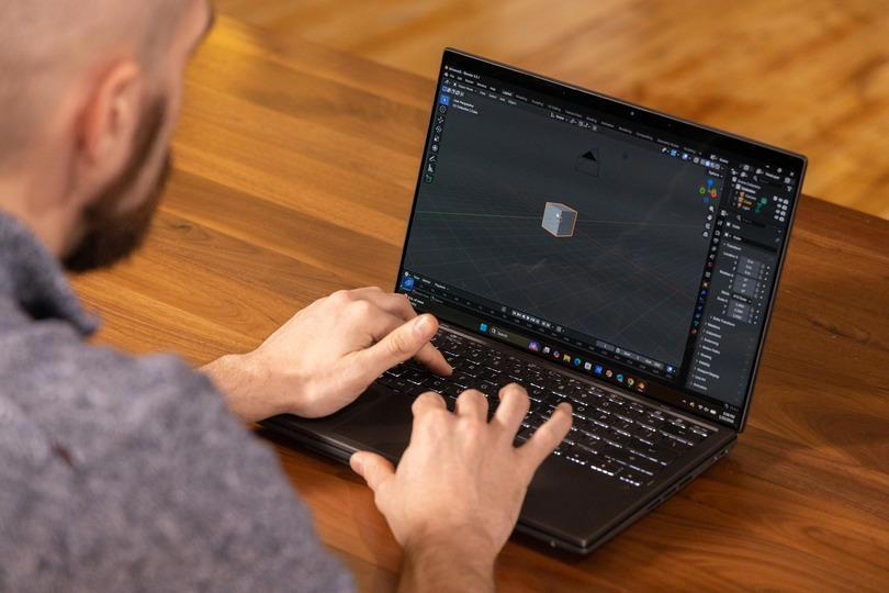 なにも犠牲にしない個性派端末, 思ったほどは分厚くない, Intel Core Ultra Series 3で魅せるパフォーマンス, ゲーミング端末としても使える？