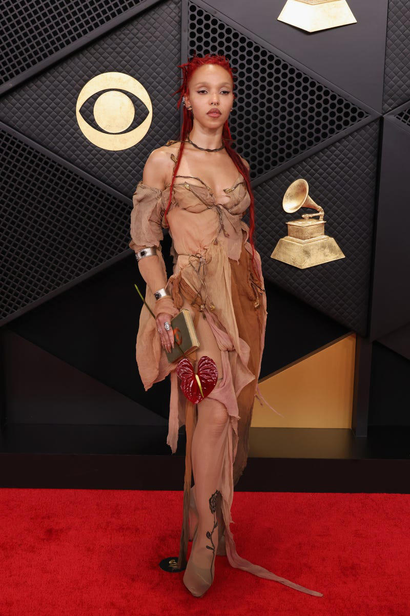 Sabrina Carpenter, Olivia Dean, Addison Rae, Benson Boone, Katseye , Audrey Nuna, FKA Twigs, Alex Warren, Coco Jones, Queen Latifah, Zara Larsson, Leon Thomas III, Ali Wong, PinkPantheress, Rhian Teasdale and Lava La Ru, Lola Young , Shaboozey, Kehlani , Sierra Hull, Joni Mitchell, Sharon Osbourne, Zanna Roberts Rassi, Darren Criss