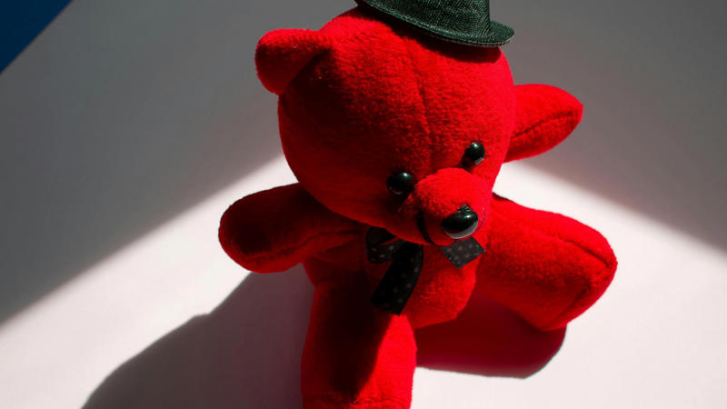 #1 Bear: $2,500 Toys Worth Real Money, Princess The Bear: ,000, Britannia The Bear: ,000, Claude The Crab: ,000, Halo The Bear: ,500, Gobbles The Turkey: ,000, Snort The Red Bull: ,000, Peace Bear: ,000, Spangle The Bear: ,000, Pinchers The Lobster: ,500, Employee The Bear: ,000, Mystic The Unicorn (Tan Horn): ,700, Weenie The Dachshund: ,500, #1 Bear: ,500, Iggy The Iguana: ,000, The End Bear: ,000, Pouch The Kangaroo: ,000, Nana The Monkey: ,000, Humphrey The Camel: ,200, Libearty The Bear: ,200, Patti The Platypus: 0–,000, Chilly The Bear: 0, Flutter The Butterfly (Yellow Wings): 8–0, Happy The Hippo: 5