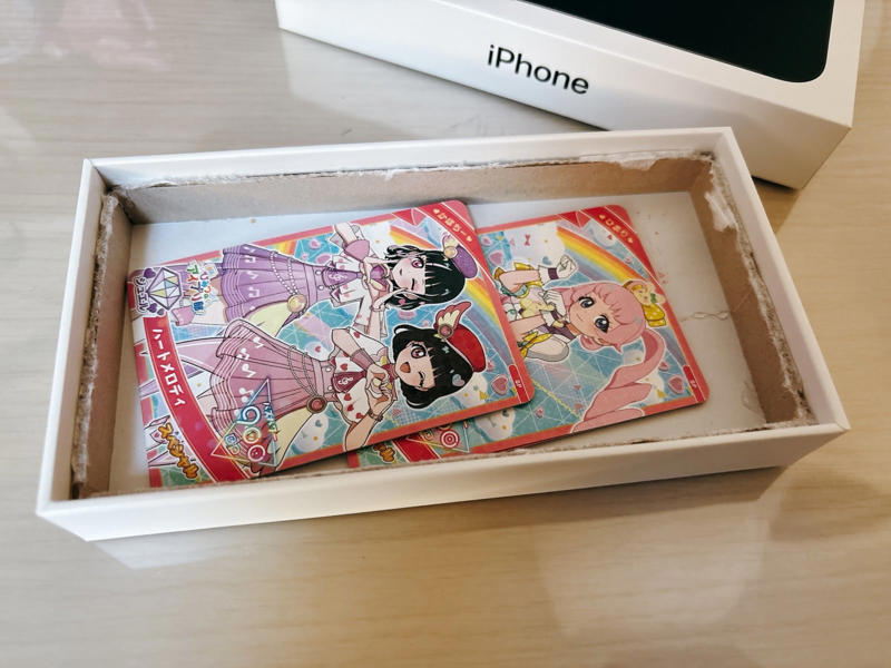1．SIMカードやイジェクトピンの保管場所として, 2．名刺入れとして, 3．子どものカード収納として, 捨てる前に使い道を探してみて