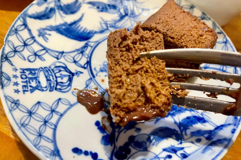■「チョコレートケーキ」の材料, ■オーブン不要でめちゃくちゃ簡単, ■ウソみたいに本格的な美味しさ, 【動画】オーブンなしの「チョコレートケーキ」