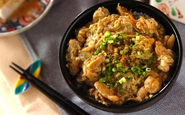 豚肉のオイスター風味丼, 豚肉と白菜キムチの炒め丼, 豚肉と野沢菜炒め丼, 豚とトマトのバルサミコ炒め丼