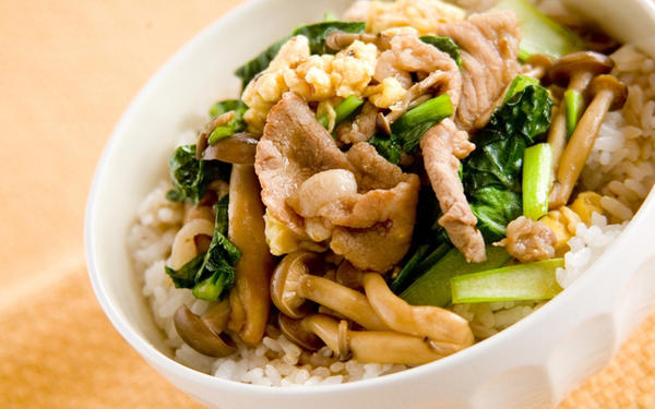 豚肉のオイスター風味丼, 豚肉と白菜キムチの炒め丼, 豚肉と野沢菜炒め丼, 豚とトマトのバルサミコ炒め丼