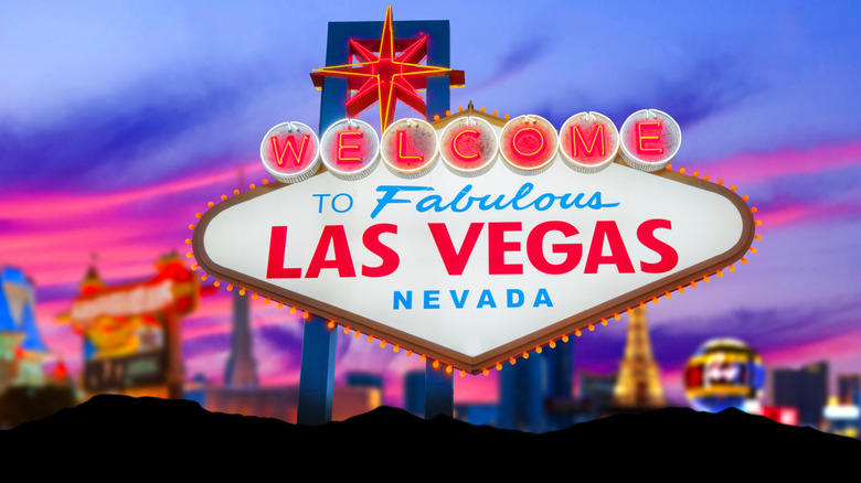Paris Las Vegas Hotel & Casino, Bellagio Resort & Casino, The Venetian Resort, Fontainebleau Las Vegas, The South Point Hotel, Casino, & Spa, Methodology