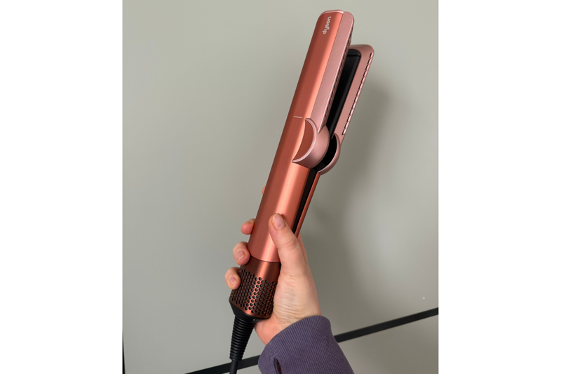 How I tested, Dyson airstrait straightener, Dyson airstrait technology, How to use the Dyson airstrait , Dyson airstrait results, Is the Dyson airstrait worth it?, How was the Dyson airstrait tested, Why you can trust IndyBest reviews