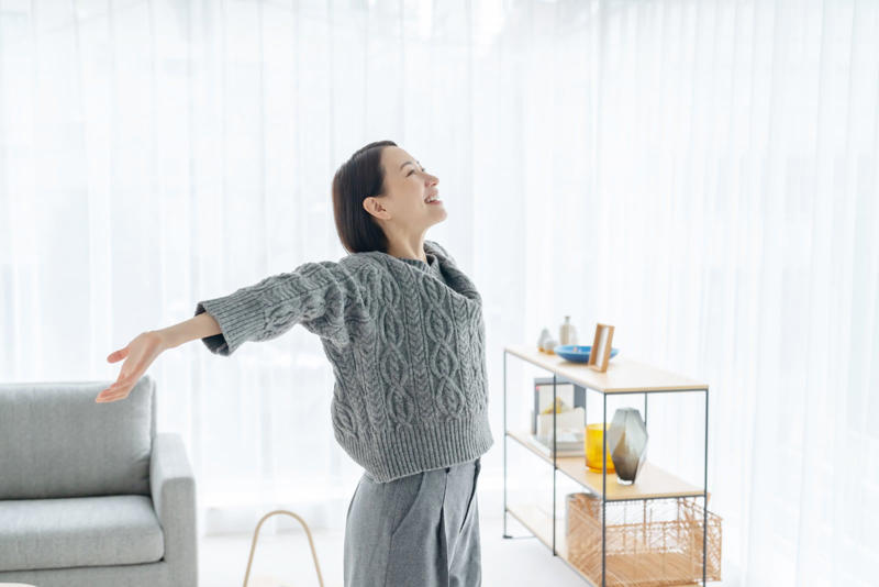 教えてくれたのは……マインドトレーナー 田中よしこさん, 幸福度が低い人の時間の使い方「3つの共通点」, 1．目的のないダラダラした時間を「休息」と勘違いしている, 2．「夜更かし」して、自由を取り戻そうとする, 3．「休むことへの罪悪感」があるために、心がずっと休まらない, 「時間の質」は、自分への敬意で決まる
