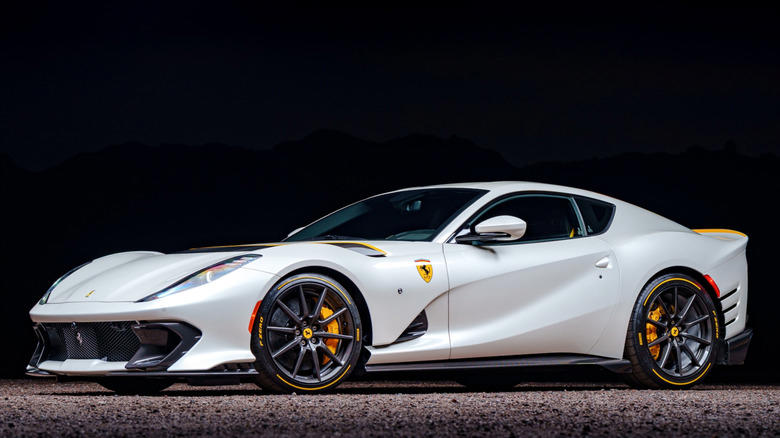 16. Caterham Seven 620R, 15. Ariel Atom 4, 14. BAC Mono, 13. 992 Porsche 911 GT3 RS, 12. BMW M4 CSL, 11. Lamborghini Huracan STO, 10. Porsche 718 Cayman Gt4 RS, 9. R35 Nissan GT-R, 8. Audi R8 V10 Performance RWD, 7. McLaren 765LT Spider, 6. Ferrari 488 Pista, 5. Ferrari 812 Competizione, 4. Lamborghini Aventador SVJ, 3. Mercedes-AMG One, 2. Aston Martin Valkyrie, 1. C8 Corvette ZR1