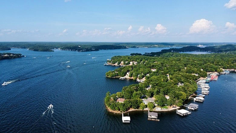 Lake of the Ozarks State Park, Missouri, Zippel Bay State Park, Lake of the Woods, Minnesota, William Good Day Park, Torch Lake, Michigan, Terrace Park Beach, Lake Okoboji, Iowa, Riviera Beach, Lake Geneva, Wisconsin, Methodology