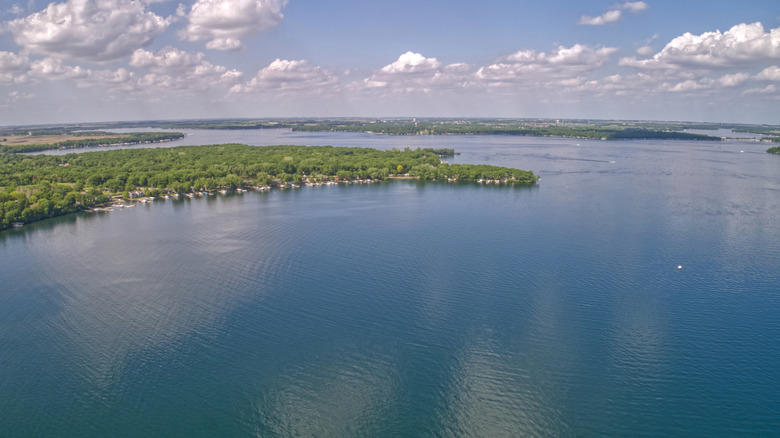 Lake of the Ozarks State Park, Missouri, Zippel Bay State Park, Lake of the Woods, Minnesota, William Good Day Park, Torch Lake, Michigan, Terrace Park Beach, Lake Okoboji, Iowa, Riviera Beach, Lake Geneva, Wisconsin, Methodology