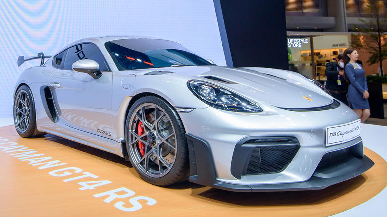16. Caterham Seven 620R, 15. Ariel Atom 4, 14. BAC Mono, 13. 992 Porsche 911 GT3 RS, 12. BMW M4 CSL, 11. Lamborghini Huracan STO, 10. Porsche 718 Cayman Gt4 RS, 9. R35 Nissan GT-R, 8. Audi R8 V10 Performance RWD, 7. McLaren 765LT Spider, 6. Ferrari 488 Pista, 5. Ferrari 812 Competizione, 4. Lamborghini Aventador SVJ, 3. Mercedes-AMG One, 2. Aston Martin Valkyrie, 1. C8 Corvette ZR1