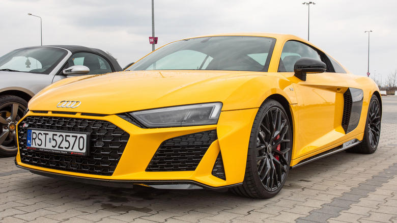 16. Caterham Seven 620R, 15. Ariel Atom 4, 14. BAC Mono, 13. 992 Porsche 911 GT3 RS, 12. BMW M4 CSL, 11. Lamborghini Huracan STO, 10. Porsche 718 Cayman Gt4 RS, 9. R35 Nissan GT-R, 8. Audi R8 V10 Performance RWD, 7. McLaren 765LT Spider, 6. Ferrari 488 Pista, 5. Ferrari 812 Competizione, 4. Lamborghini Aventador SVJ, 3. Mercedes-AMG One, 2. Aston Martin Valkyrie, 1. C8 Corvette ZR1