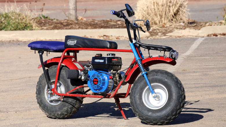 The Massimo MB100 is one alternative to the Coleman B100 mini bike, The FRP GMB100 is an even cheaper B100 alternative, Trailmaster and Massimo make good alternatives to the Coleman B200 mini bike., The Quiet Ease electric dirt bike is another good EVB200 alternative, How we chose these Coleman mini bike alternatives
