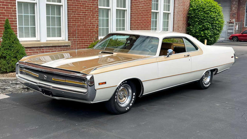 The Muscle Car Nobody Saw Coming , Why Chrysler’s Approach To Performance Was Always Different , The Hurst 300 Was More Than Just a Paint Job , It Was Powered By The Mighty 440 TNT V8 , Only 501 Of These Cars Were Built