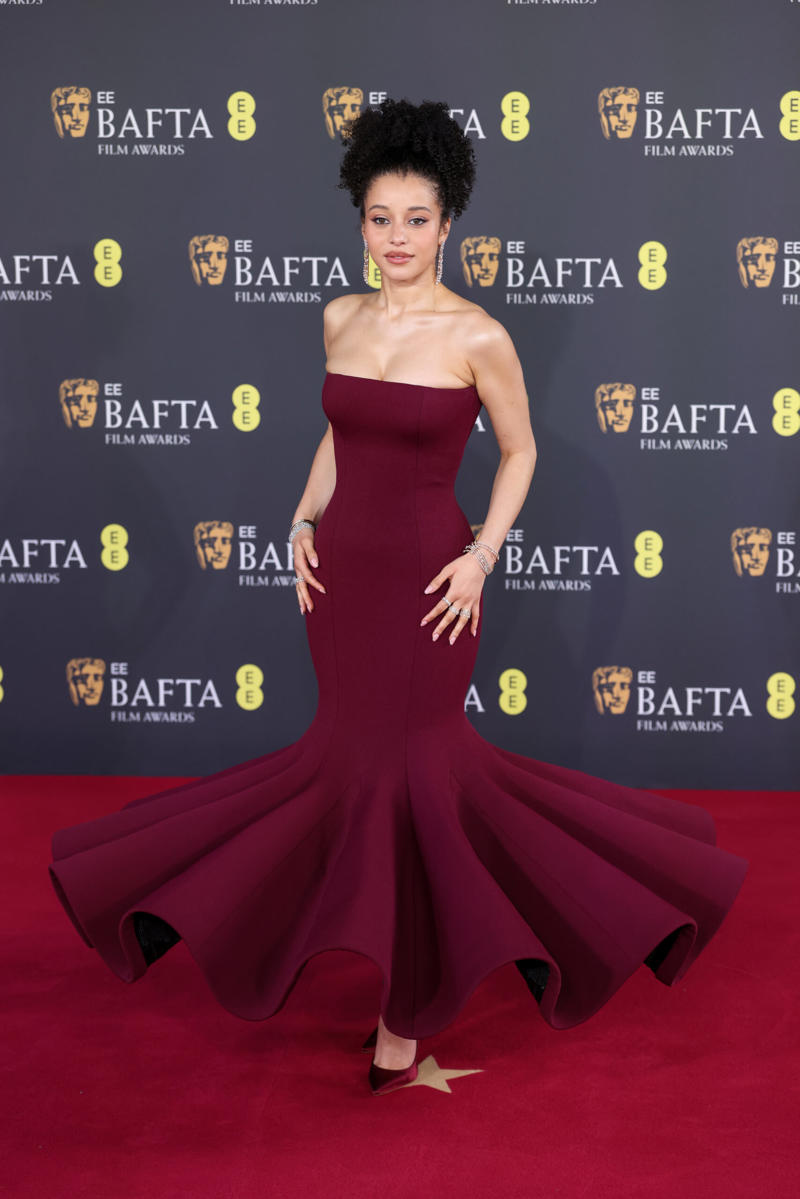      Paul Mescal &amp; Gracie Abrams    ,      Rose Byrne    ,      Sadie Sink    ,      Jessie Buckley    ,      Chase Infiniti    ,      Odessa A’zion    ,      Erin Doherty    ,      Gillian Anderson    ,      Kirsten Dunst &amp; Jessie Plemmons    ,      Teyana Taylor    ,      Aimee Lou Wood    ,      Emma Stone    ,      Catherine, Princess of Wale,s and Prince William    ,      Rei Ami    