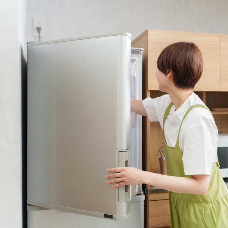 NGその1．壁にぴったり設置している, NGその2．冷凍室がスカスカ, NGその3．庫内がごちゃごちゃしている, 小さな心がけが大きな節電につながる