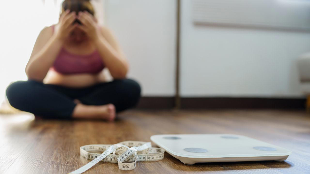 ดึงพลังงานทดแทนมาใช้..เมื่อ “อดอาหาร”, อดอาหาร..ส่งผลต่อสุขภาพจิต, คนเราสามารถอยู่ได้โดยไม่กินอะไร..นานแค่ไหนกัน?, ข้อควรปฏิบัติ… หลังอดอาหารมาหลายวัน