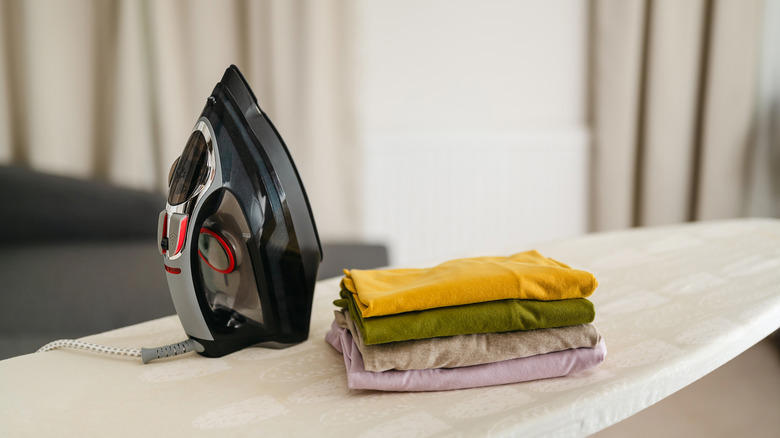 Space heaters, Portable air conditioners, Candle and wax warmers, Clothes iron, Electric hair and beauty tools, accessories, Air fryer, Coffee maker, Toaster oven, Pop up toaster