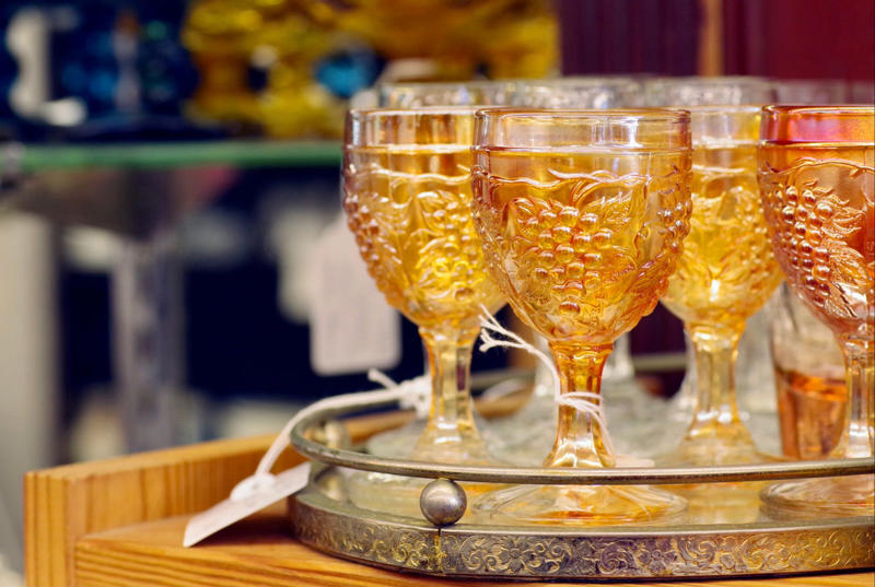 Waterford Crystal Glasses, Dorothy Thorpe ‘Roly Poly’ Glasses , Depression Glass Cups, Vintage English Teacups , Wedgwood Jasperware , Edith Heath ‘Heathware’ , Midcentury Barware , Carnival Glass