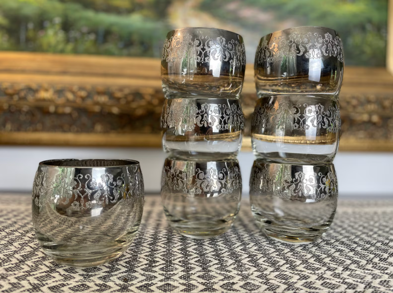 Waterford Crystal Glasses, Dorothy Thorpe ‘Roly Poly’ Glasses , Depression Glass Cups, Vintage English Teacups , Wedgwood Jasperware , Edith Heath ‘Heathware’ , Midcentury Barware , Carnival Glass