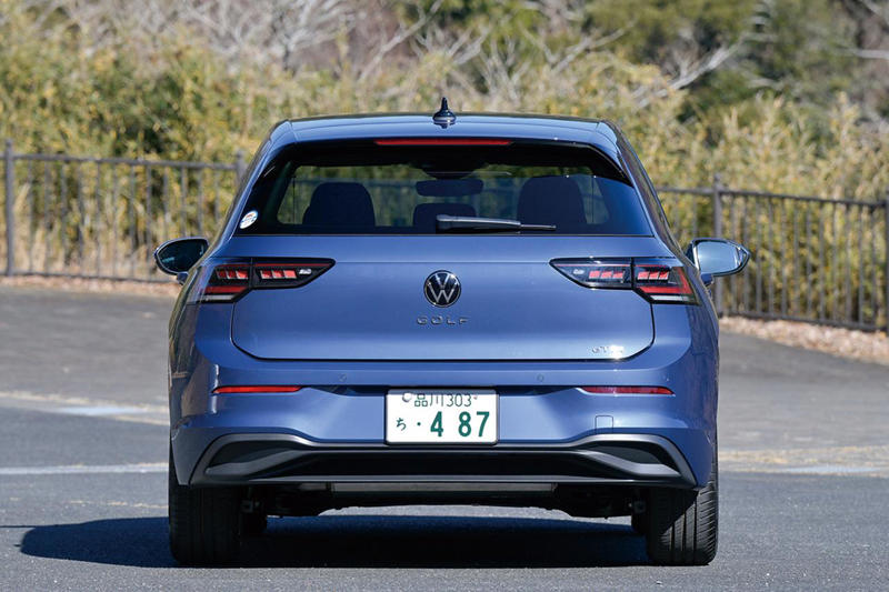 これぞボクらが求めるフォルクスワーゲン ゴルフの姿, 話題を呼んだゴルフ8。8.5は「らしさ」を追求, 音声認識システムが大幅に進化した8.5, 排気量と気筒数アップで走りの余裕は一段増した, 原点に立ち返ったような、極めてゴルフらしい仕上がり