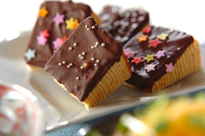 ザクザクチョココーンフレーク, ウエハースのチョコサンド, ひとくちチョコバナナ, 簡単チョコシュー, チョコマシュマロ, 簡単ミニチョコドーナツ