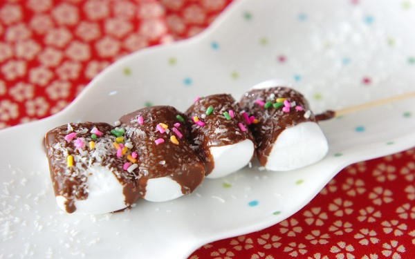 ザクザクチョココーンフレーク, ウエハースのチョコサンド, ひとくちチョコバナナ, 簡単チョコシュー, チョコマシュマロ, 簡単ミニチョコドーナツ