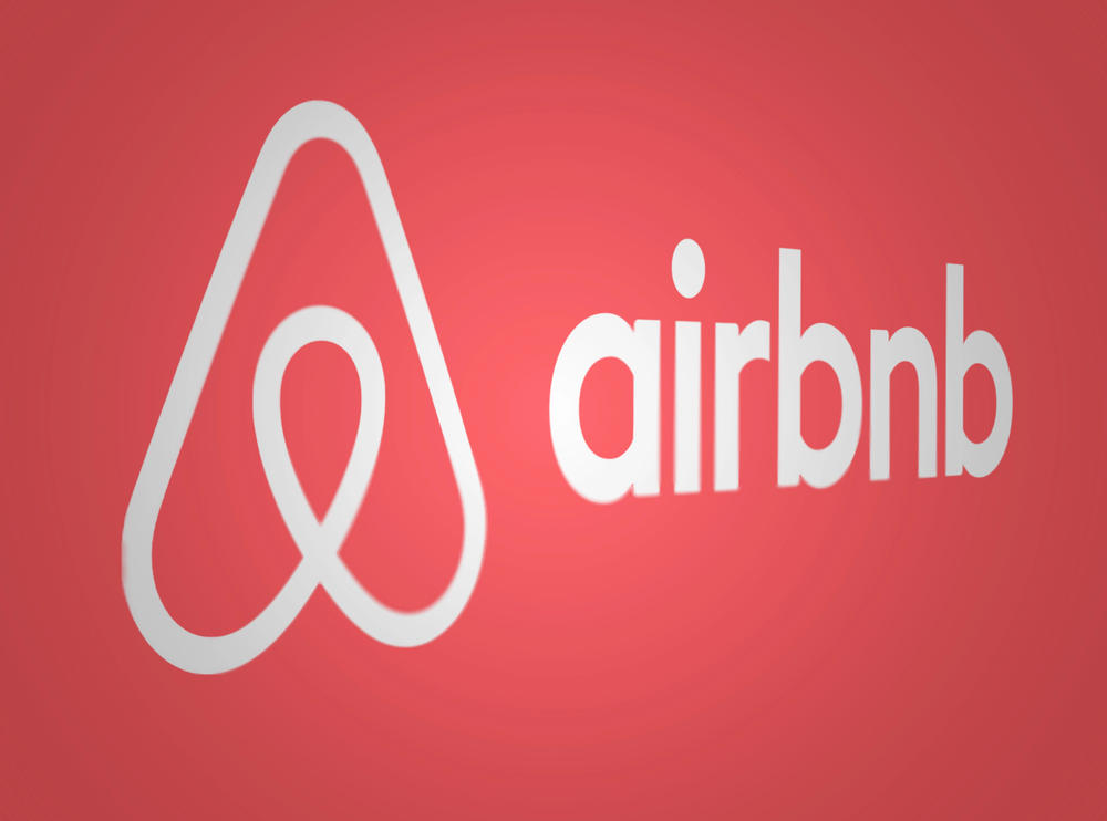フランスのAirbnbに2mの衛星アンテナ設置, 無線通信エンジニアを装った中国人スパイ容疑者, 中国外交部、「悪意のある中傷」と反発, 米ラスベガスでも「違法生物学実験室」疑惑, なぜAirbnbがスパイの「基地」となったのか, 西側諸国が安全規制の強化に乗り出す