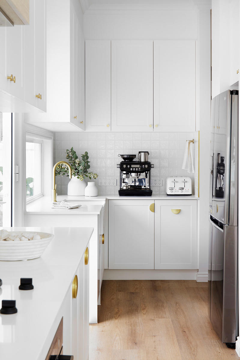 1. Coffee machine, 2. Kitchen waste bin, 3. Exhaust fans, 4. Dishwasher, 5. Door knobs and light switches, 6. Washing machine, 7. Clothes dryer, 8. Bathroom accessories and cabinet, 9. Microwave, 10. Oven, 11. Skirting boards, 12. Bathroom mirror, 13. Top of kitchen appliances, 14. Indoor plants, 15. Air-conditioner filters, 16. Kitchen cabinets