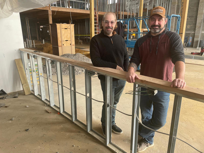 Shore chef returns to Food Network, Gateway Bar &amp; Liquors adds kitchen, full menu, Shore Good Eats closing in Neptune, moving to Berkeley Township, Roots Steakhouse coming to Rumson , A Cup of Literature opens in Asbury Park, Freehold Distilling Company is under way , Anjelica's Restaurant named to USA TODAY list , MilkShake Factory coming to Jersey Shore, LeGrand Coffee House to open in Middletown, JBJ Soul Kitchen expanding to Asbury Park , Lobster Shanty becoming new event venue, Insomina Cookies to open in Red Bank, Wonder expanding to Ocean Township