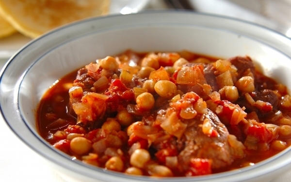 肉団子のトマト煮, 豚ヒレ肉と根菜のトマト煮, 白菜ミルフィーユのトマト煮, 豚肉とヒヨコ豆のトマト煮込み, タラとジャガイモのトマト煮, やわらかイカのトマト煮, 簡単洋風おかず！ タコとナスのトマト煮