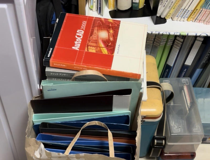 遺品整理で「帽子20個と書類ファイル30冊」を見つけた, 「なにが大事か分からない」ことに困った, 手もとに残す＝「手放す判断の先送り」につながる, 残しておくべきという「思い込み」をやめた